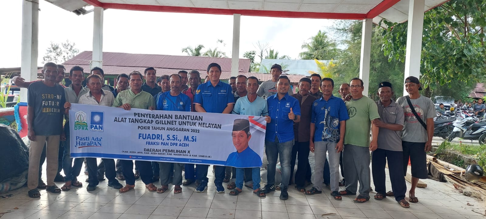 Sebanyak 247 Nelayan di Wilayah Lhok Meureubo mendapatkan Bantuan Alat Tangkap dari Pemerintah Aceh melalui Pokir DPRA Fuadri,S.Si.,M.Si