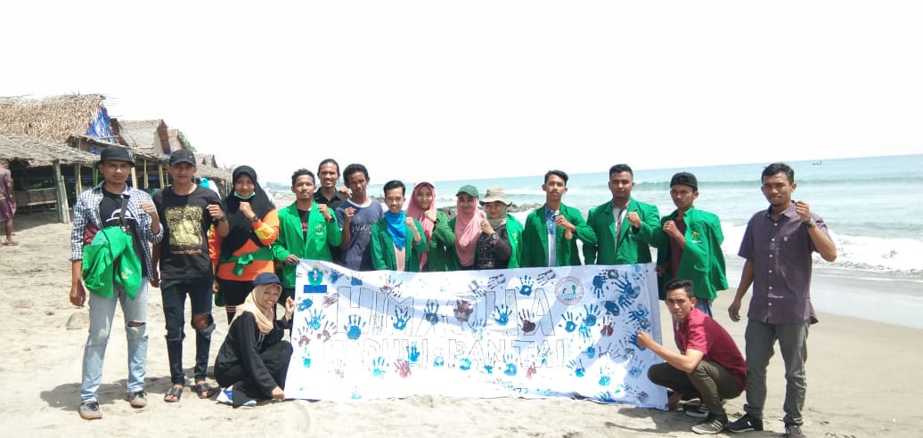 Indonesia Belum Merdeka, Jika Pesisir Pantai Masih Kotor Dengan Sampah 
