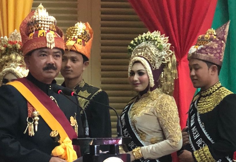 Marsekal TNI, Hadi Tjahjanto di Anugerahi Gelar Adat Aceh